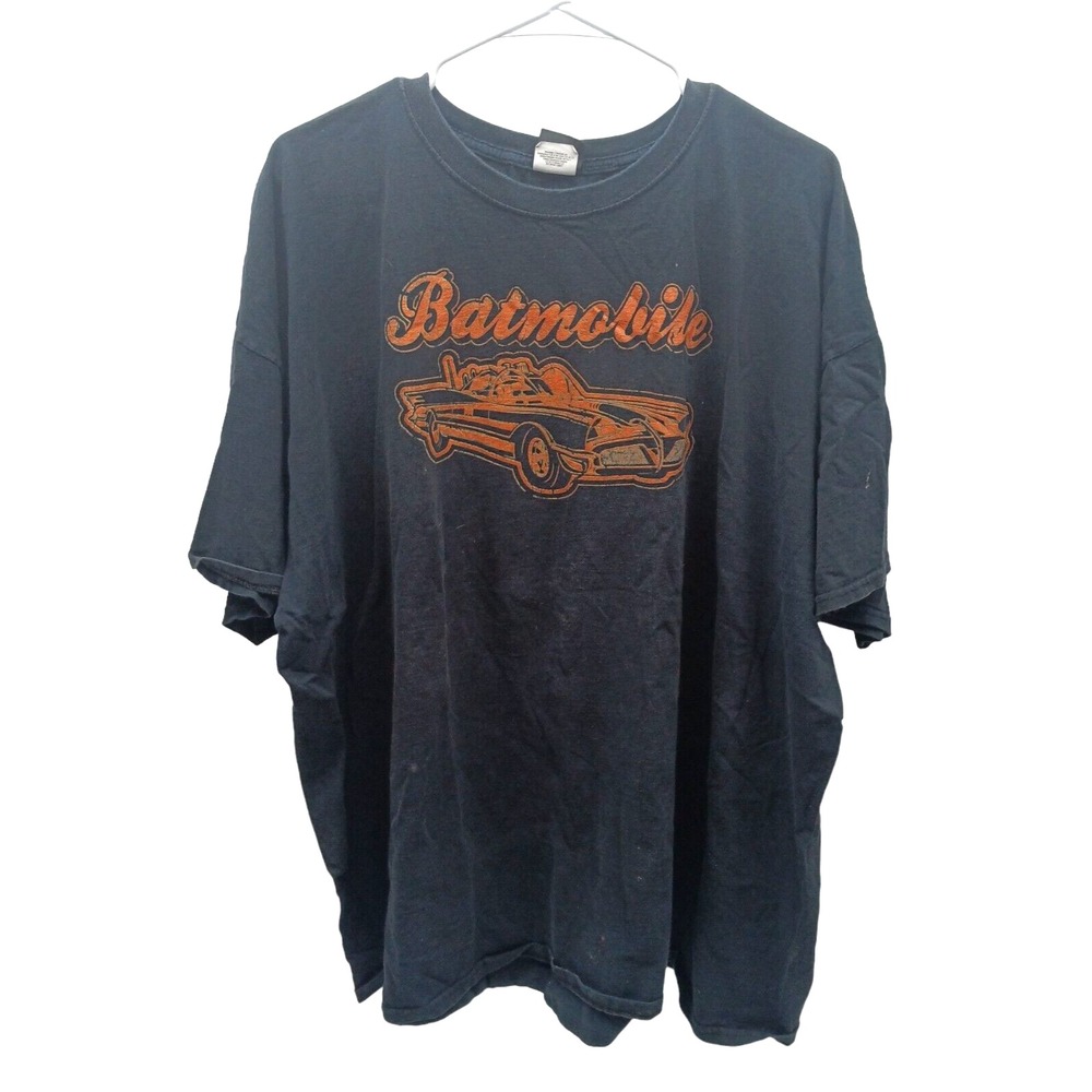 BATMAN DC COMICS LICENSED BATMOBILE MENS‎ T SHIRT PREOWNED SIZE LARGE?
